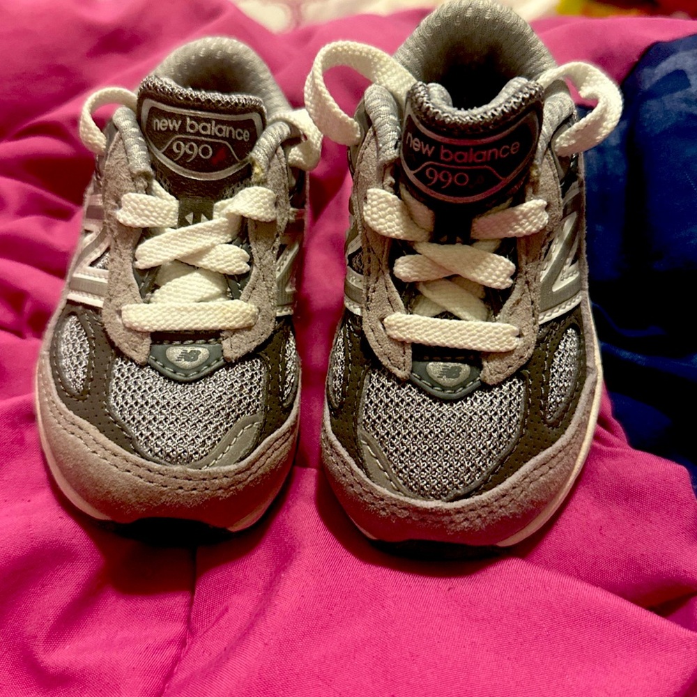 infant new balance 990